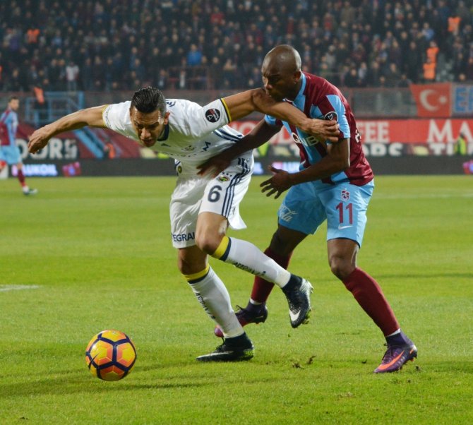 İlk Yarı Fenerbahçe’nin