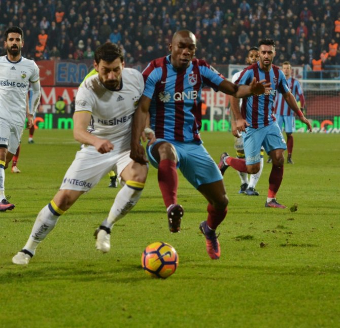 İlk Yarı Fenerbahçe’nin