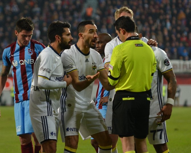 Fenerbahçe Trabzon’da Bir Kez Daha Kazandı