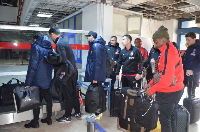 Moralsiz Trabzonspor Denizli’ye Gitti