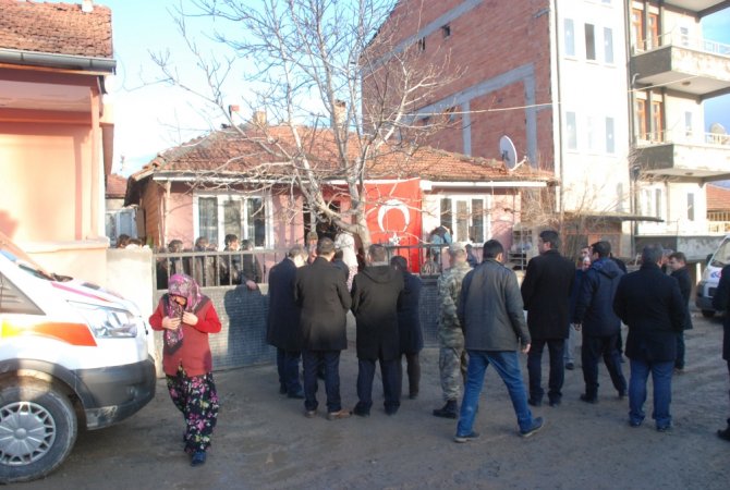 Şehit Olmak İçin Gitti, İlk Görev Yerinde Şehit Düştü