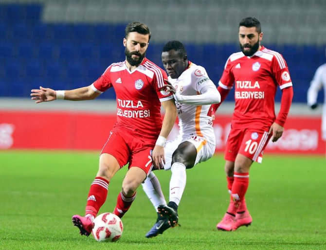 İlk 15 Dakika Golsüz Bitti