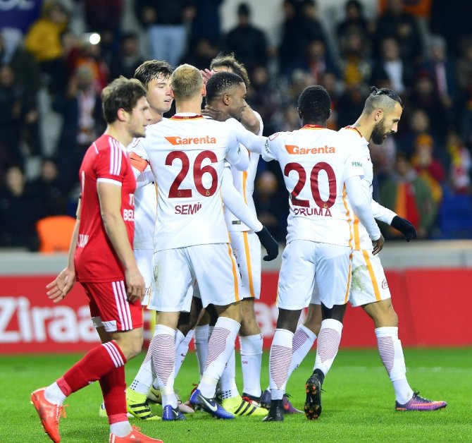 Cimbom Kupada İşi Zora Soktu