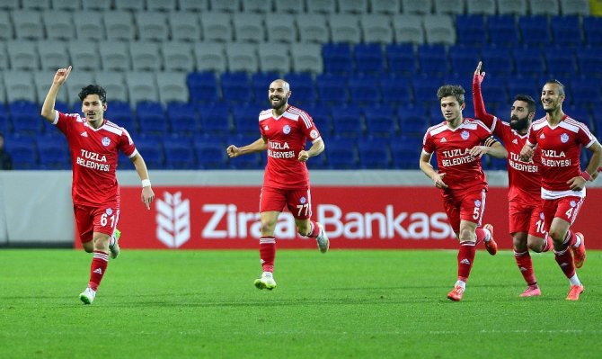 Cimbom Kupada İşi Zora Soktu