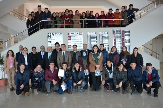Trabzon’da “Kariyer Günleri Projesi: Geleceğimi Planlıyorum” Projesi