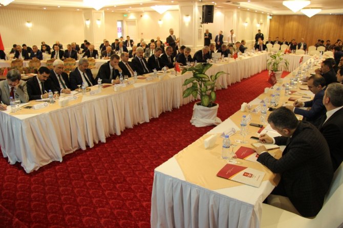 "3 Milyon Kardeşimizi Geleceğe Hazırlamalıyız"