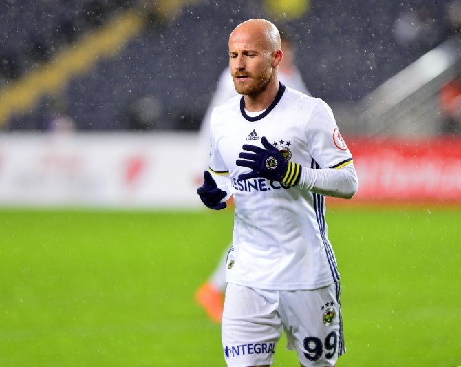 Fener Kupada Farka Gitti