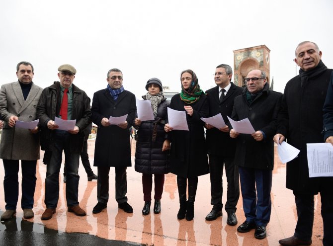 Chp’den Eş Zamanlı ’Anayasa’ Protestosu