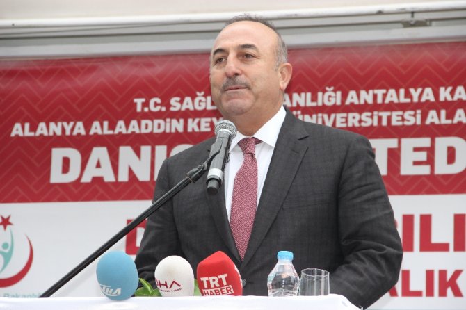 Bakan Çavuşoğlu Danışma Ve Tedavi Merkezi Açtı