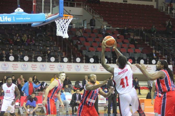 Gaziantep Basketbol Galibiyetle Tanıştı