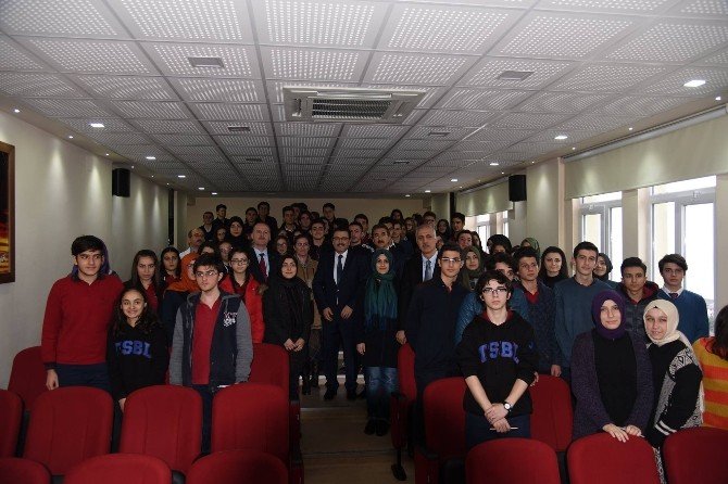 Başkan Genç, Sosyal Bilimler Lisesi Öğrencileri İle 15 Temmuz’u Konuştu