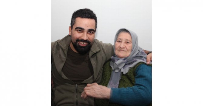 11 Arkadaşını Şehit Veren Gazi, Baba Ocağında