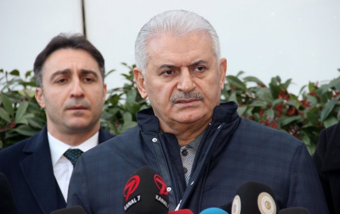 "Noel Baba Kılığının Aslı Astarı Yok"
