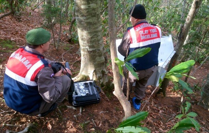 Otomatik Klorlama Cihazını Tahrip Edip, Güneş Panelleri Ve Aküleri Çaldılar
