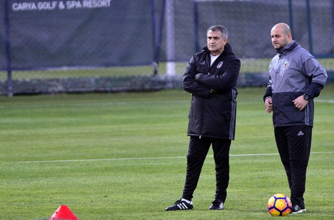 Beşiktaş Kamp Hazırlıklarına Başladı