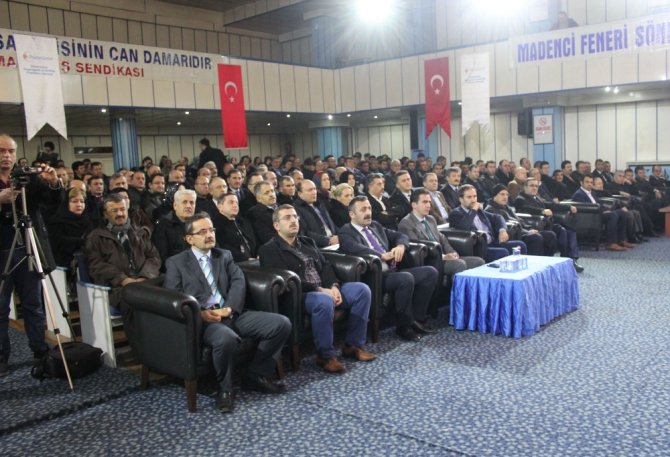"15 Temmuz Bize Dağın, Duvarın Arkasını Bakmayı Emrediyor"