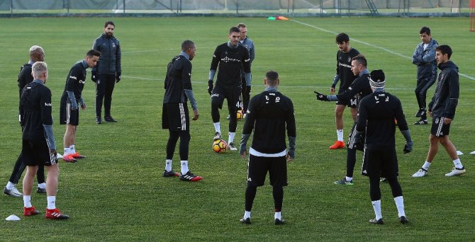 Beşiktaş’ta Hazırlıklar Sürüyor