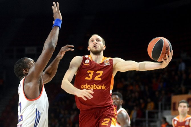 Euroleague’de Türk Derbisi