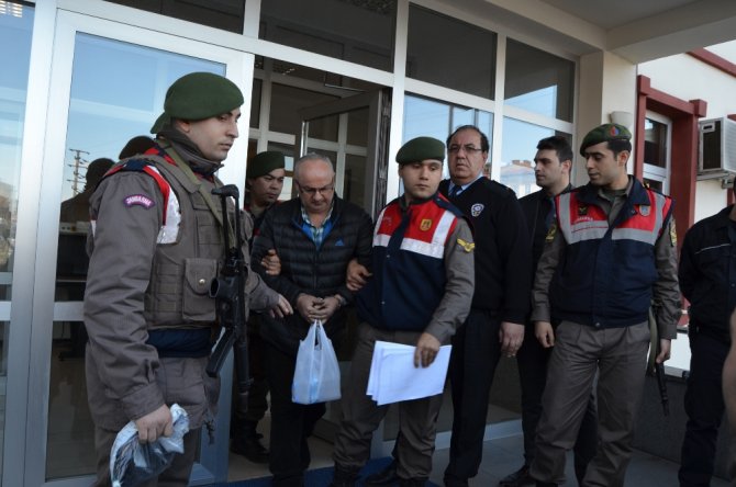Ailesini Katlettiği Öne Sürülen Şahıs Tutuklandı