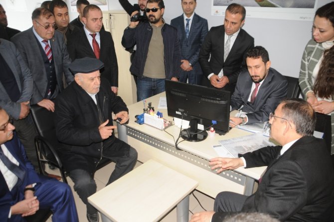 Bakan Özhaseki: “Devlet Buralara Yaraları Sarmaya Geldi”
