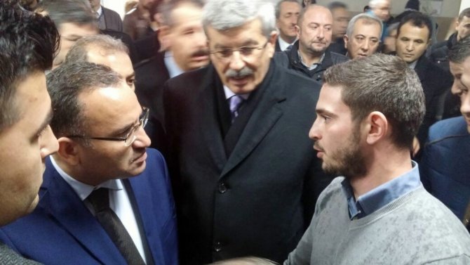 Bakan Bozdağ’dan Yaralılara Ziyaret