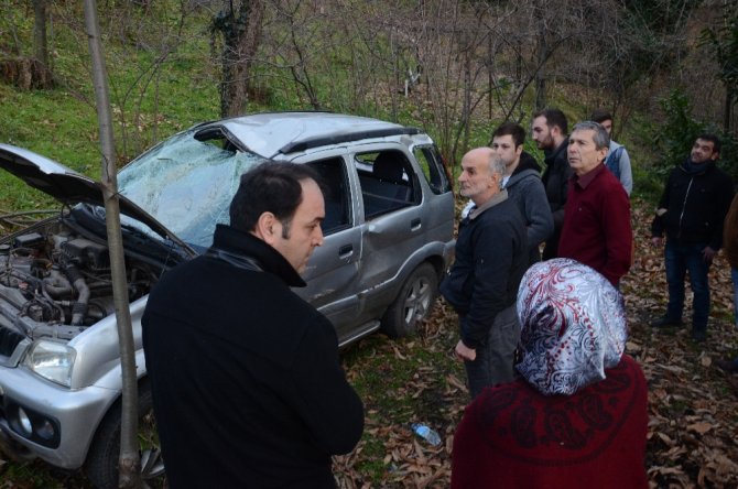 20 Metreden Bahçeye Uçtular: 4 Yaralı