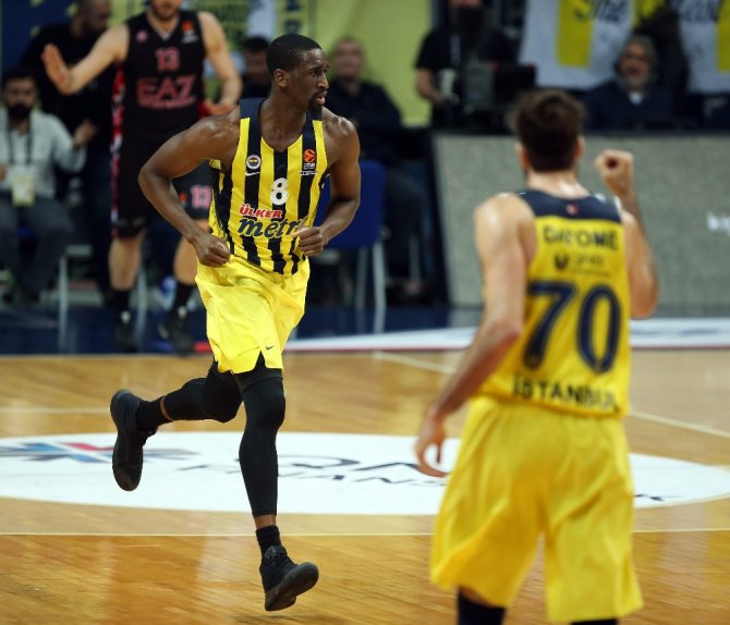 Fenerbahçe İtalyan Temsilciyi Devirdi