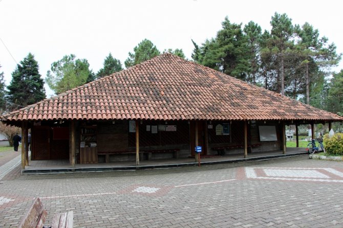 ’Çivisiz Camii’ 8 Asırdır Ayakta