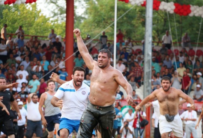 Recep Kara ’Asya Sumo Şampiyonu’yla Karşılaşacak