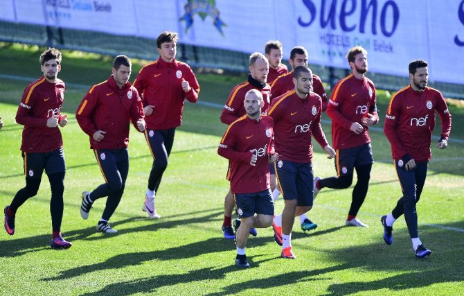Galatasaray Hazırlıklarını Sürdürüyor