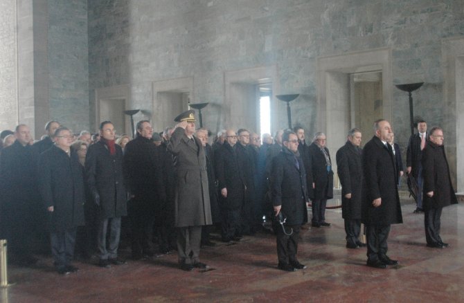 Bakan Çavuşoğlu Ve Büyükelçiler Antıkabir’de