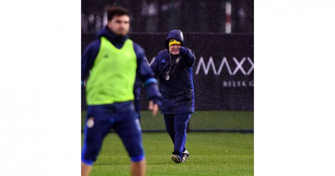 Fenerbahçe Hazırlıklarını Sürdürdü