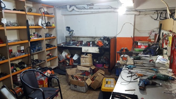 Düzce’de Silah Tacirlerine Eş Zamanlı Operasyon
