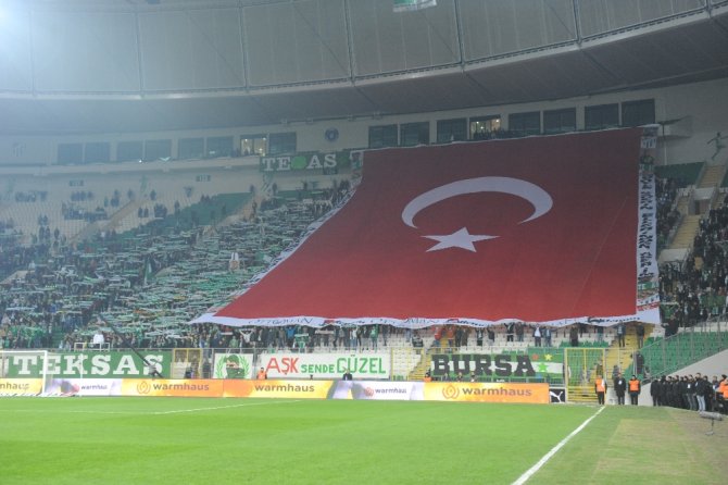 İlk Yarı Trabzonspor’un