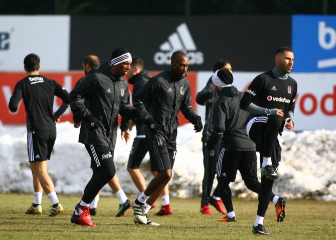 Beşiktaş Taktik Ve Kondisyon Çalıştı