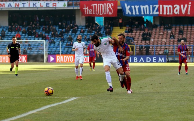 Karabük’te İlk Yarıda Gol Yok