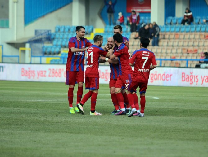 Karabükspor Akhisar’ı Tek Golle Geçti