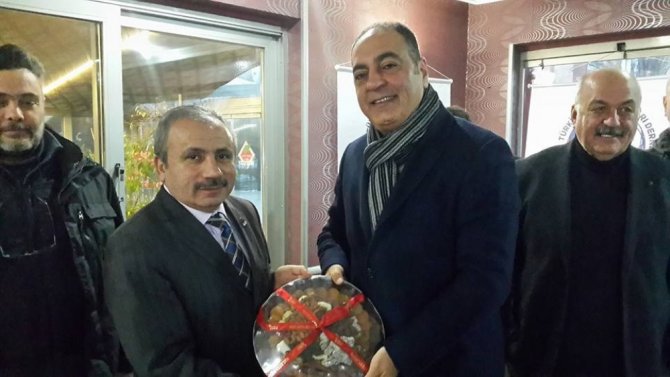 "Maaşımı 4 Büyükler Ödemiyor"