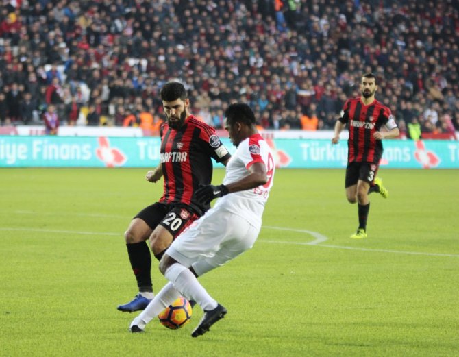 Açılışı Antalyaspor Yaptı!