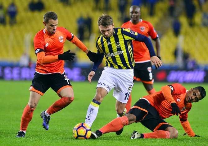 Fenerbahçe’ye Adana Çelmesi