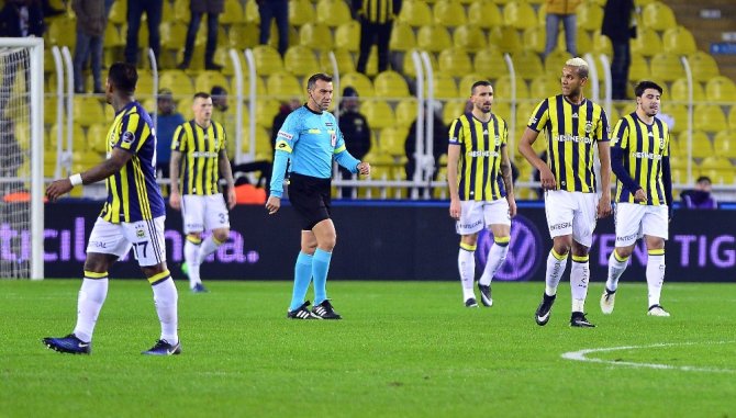 Fenerbahçe’ye Adana Çelmesi