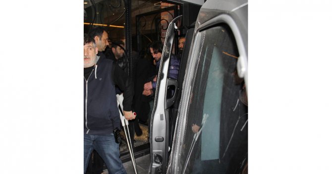 Silahlı Şahıs Lokantada 5 Kişiyi Rehin Aldı