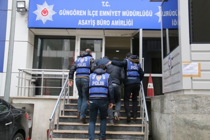 İstanbul’da Hırsızların Suçüstü Yakalandığı Operasyon Kamerada