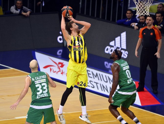 Fenerbahçe Yunan Ekibi Devirdi