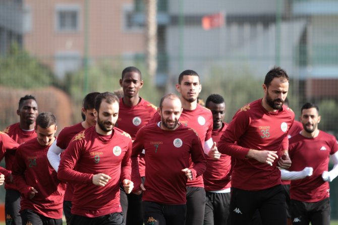 Aytemiz Alanyaspor, Beşiktaş Sınavına Hazırlanıyor