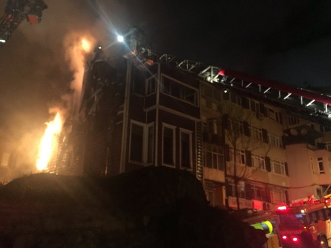 Beşiktaş’ta Korkutan Yangın