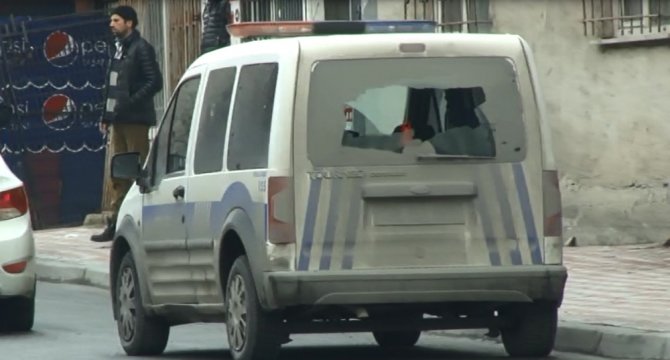 Esenyurt’ta Polise Silahlı Saldırı