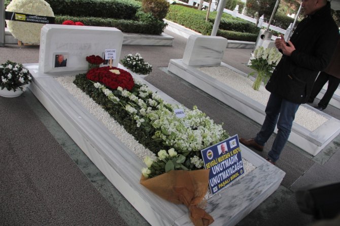 Mustafa Koç Ölüm Yıl Dönümünde Mezarı Başında Anıldı