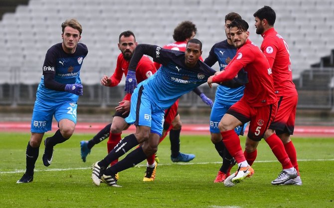 Bursaspor Galibiyetle Veda Etti