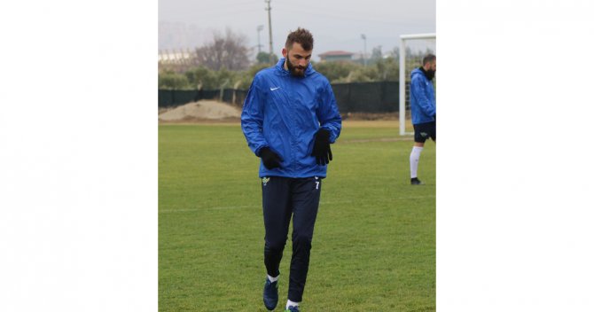 Mustafa Yumlu Yeni Takımıyla İlk İdmanına Çıktı
